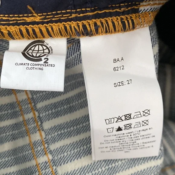 ❌SOLD❌NWOT Ganni Mixed Stripe Dark Indigo Denim Buster Top & Shorts Set💙🤍💙 - Picture 14 of 16